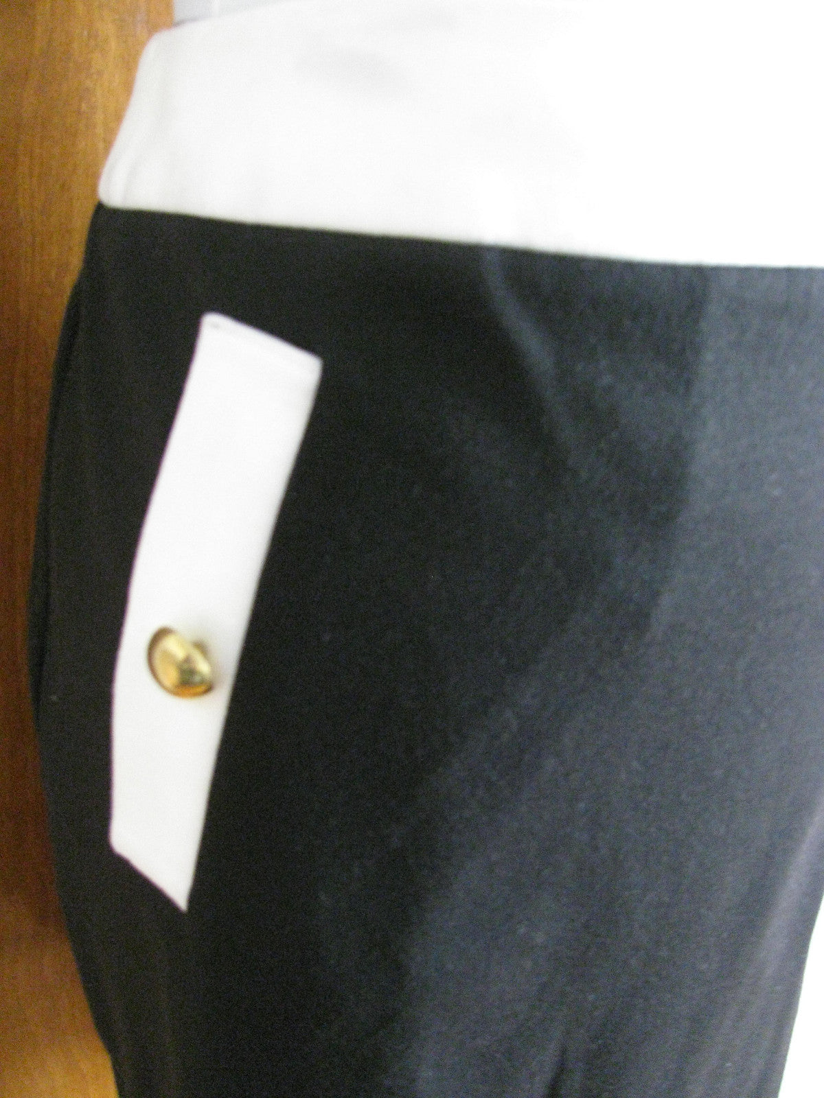 Essentials by ABS women's black/white skirt size 14