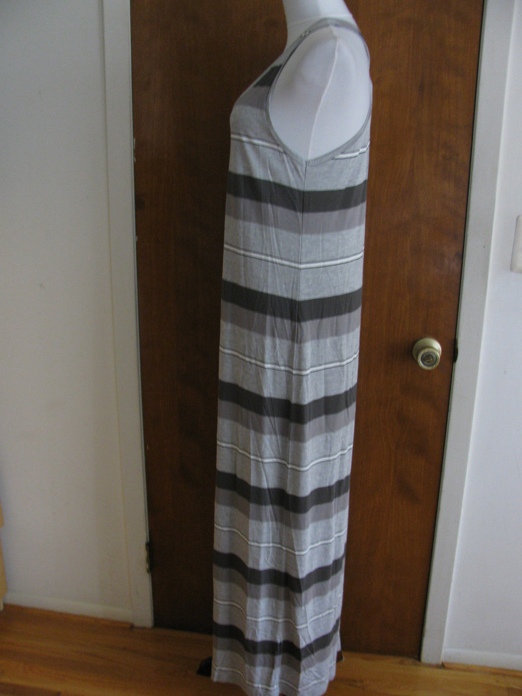 Gap Women's Gray White Striped Summer Rayon Long Dress New