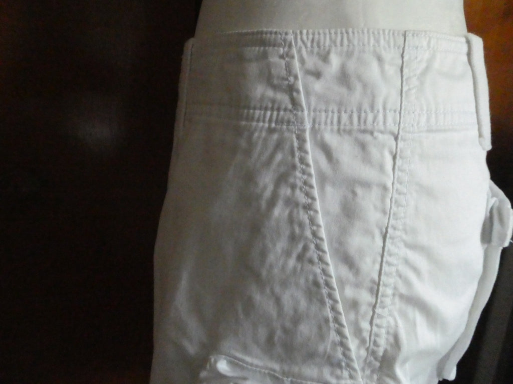 United Colors of Benetton Women White Cargo Shorts EU 46 Cotton Stretch US 10/12