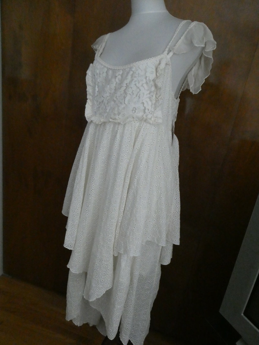 Free People women's cream eyelet embroidered crafted very soft cotton dress New