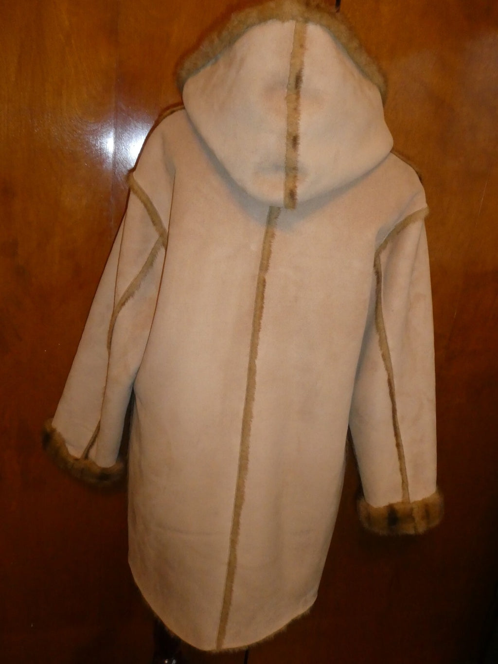 Jones New York Women’s Beige Faux Fur Reversible Hooded Winter Coat Size Large