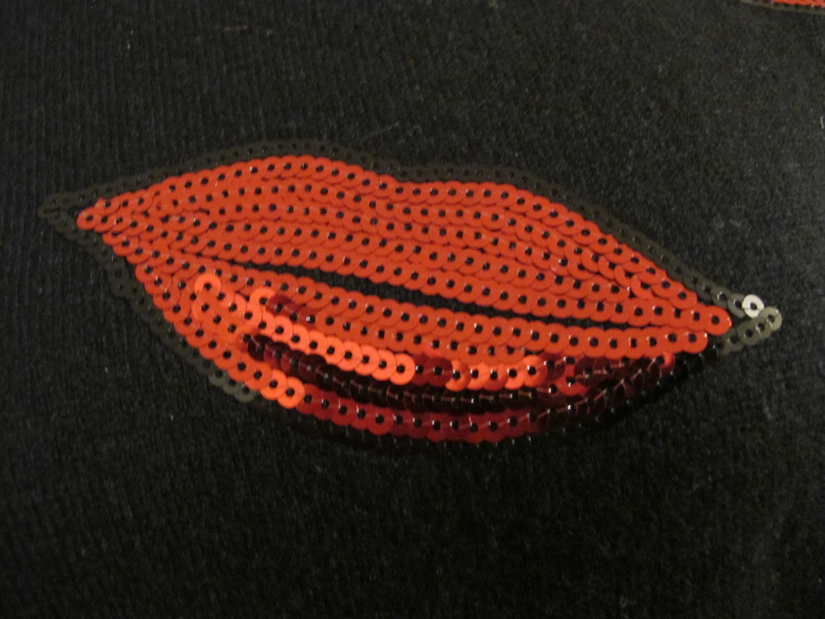 Bloomingdale Aqua Women’s Black Red Combo Cashmere Sweater Small