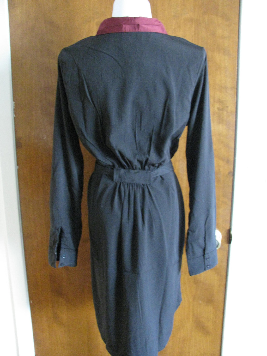 Romeo & Juliet Women's Black Burgundy Dress Size Medium NWT