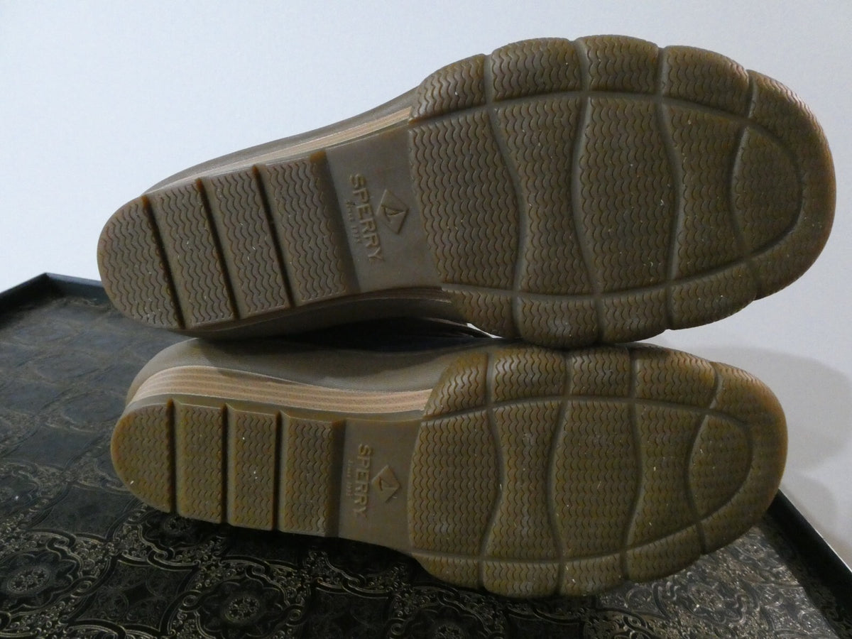 Sperry Women Saltwater Quilted Waterproof Boots Brown/ Black Fits 9M (fits 8.5M)