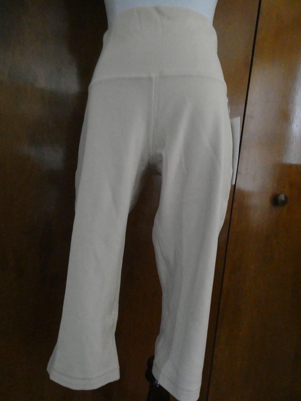 Lululemon ALIGN HR CROP 17” Women’s Beige Soft Double Lined Tights Size 14