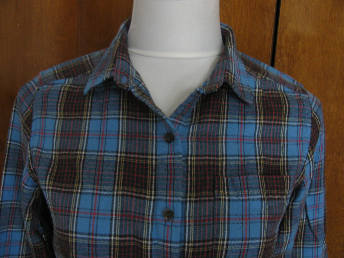 UNI QLO women’s flannel check long sleeve shirt Small