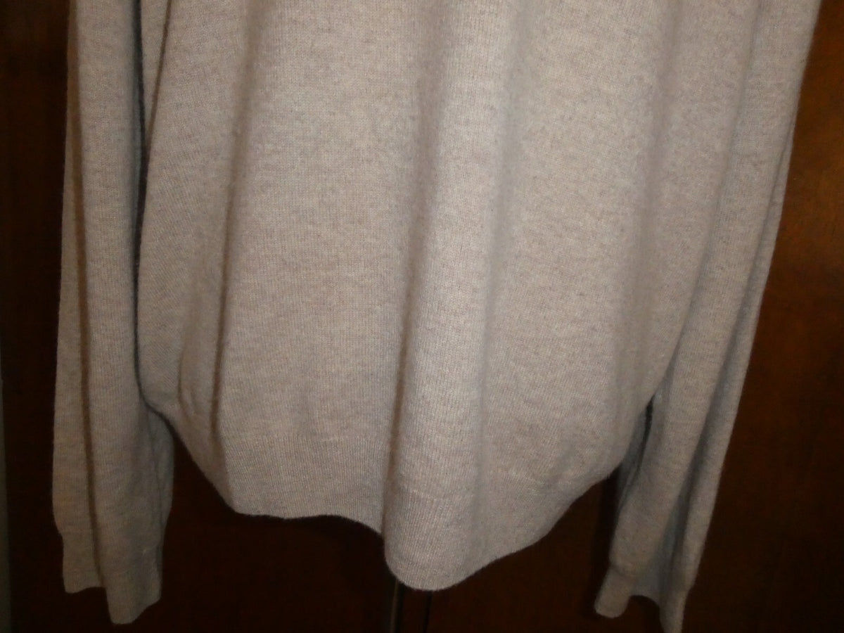 Bloomingdale's men's oatmeal cashmere crewneck sweater size XXL