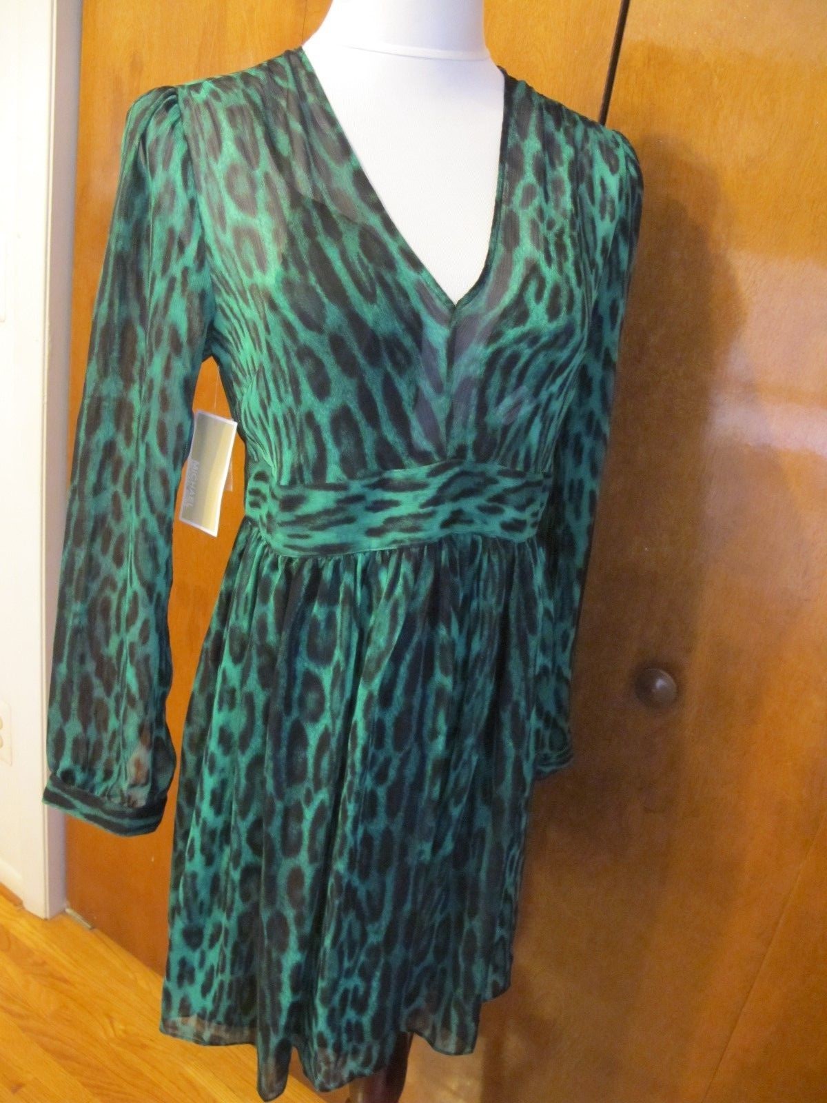 Michael Kors women’s palmetto green evening detailed lined dress 6 