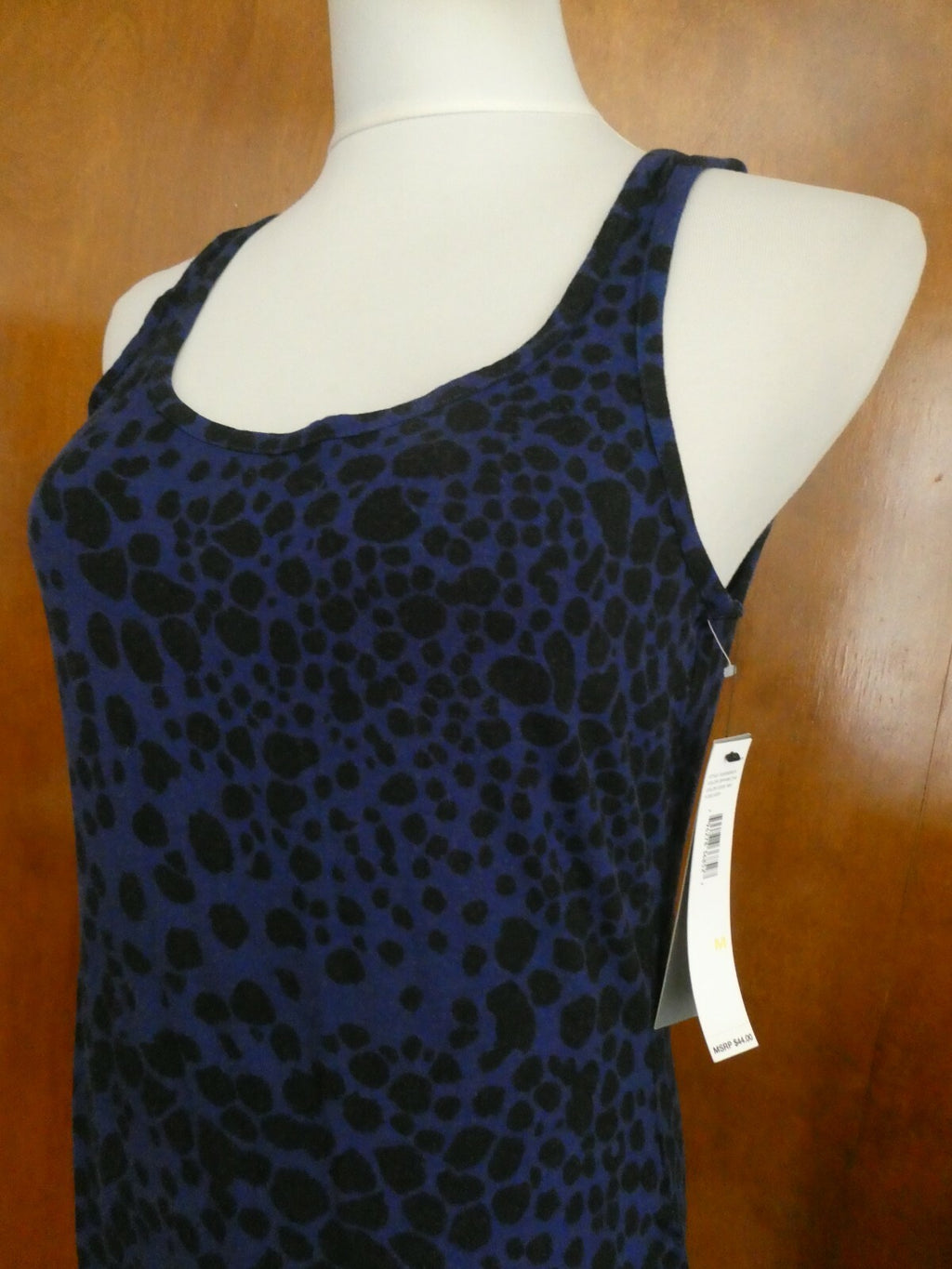 DKNY women's black/blue viscose top size Medium Style# 72206955CA
