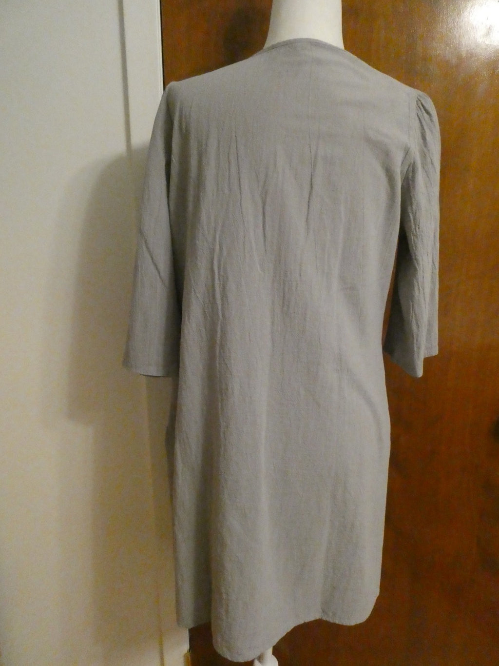 Gray Textured Shift Dress XL Fits L V-Neck Empire Waist Pockets Casual Macy's