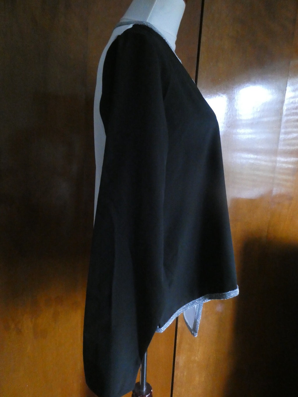 Made With Love women's white/black top XL, XXL- (XL fits L), (XXL fits XL)