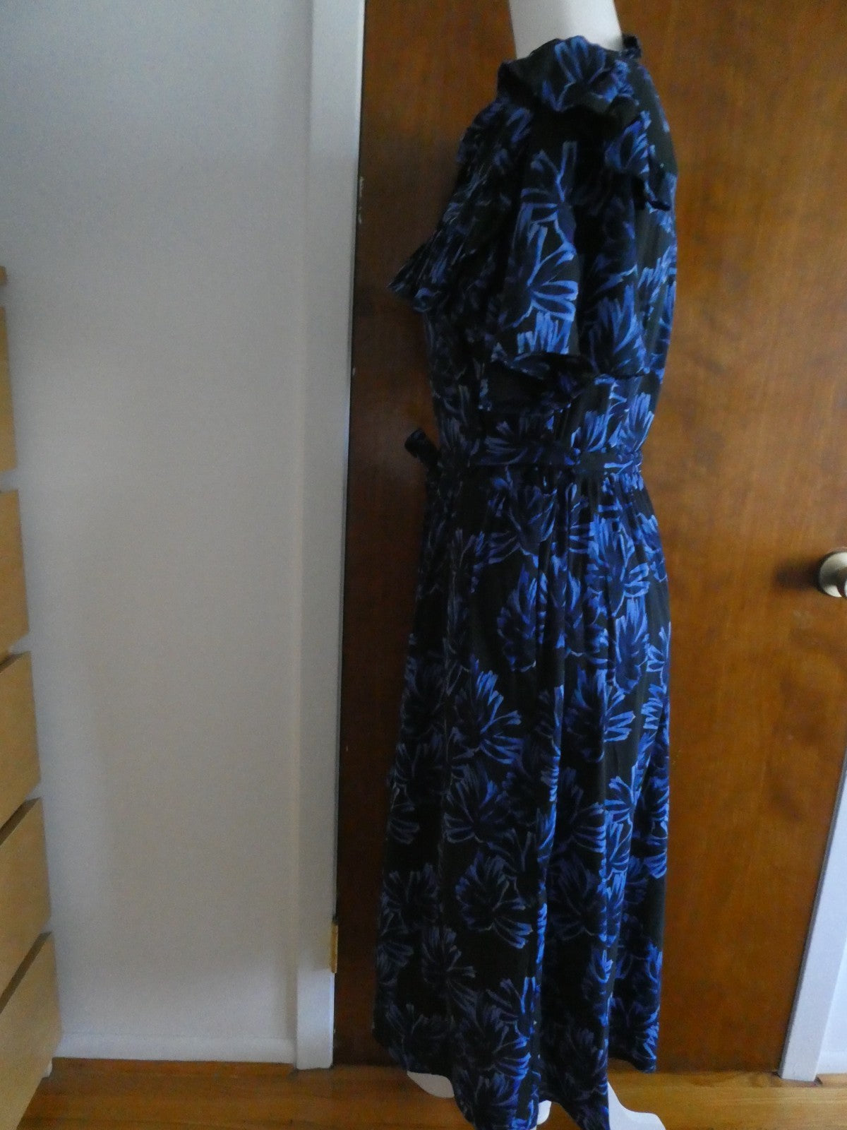  Who What Wear Dress XL Black Blue Floral Ruffle Puff Sleeve Button Front Cotton