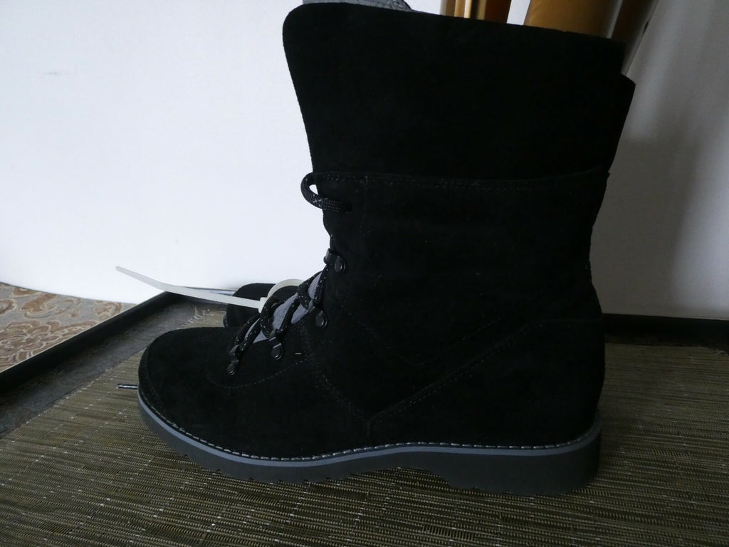 The North Face suede leather uppers low height women’s black/gray New boots sz 7