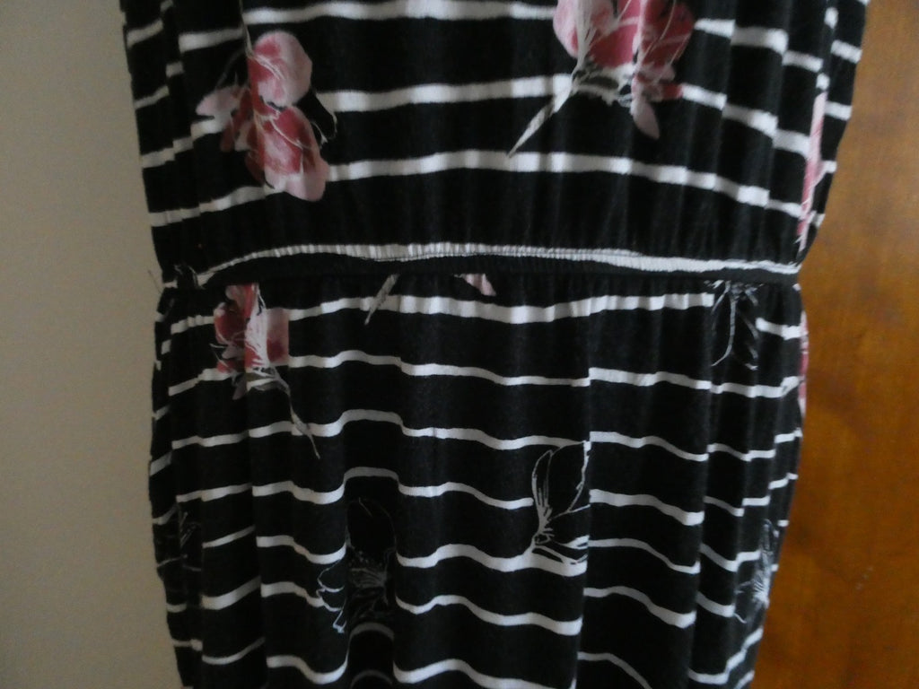 Apt 9 Dress Women's XL Black White Stripe Floral Rayon Spandex Pockets RN 73277