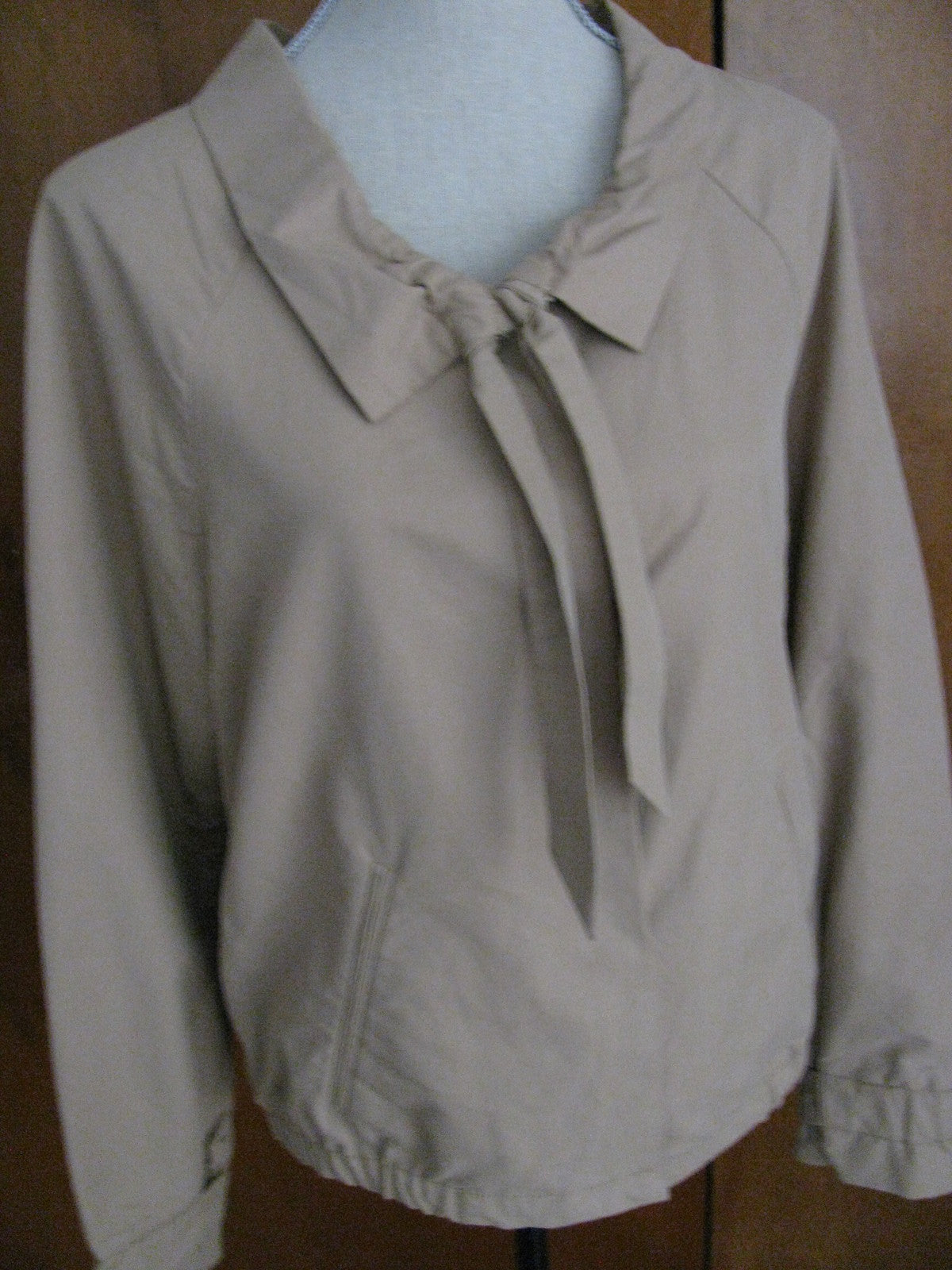 Gap women's beige cotton/nylon lightweight jacket size Medium NWT