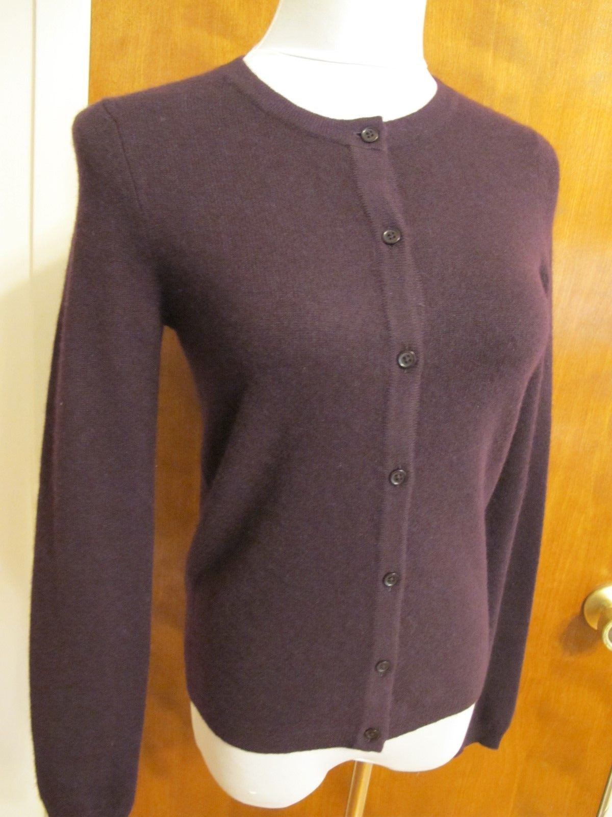 Bloomingdale's Womens Eggplant 2 Ply Cashmere Luxe Buttoned Cardigan Xsmall  