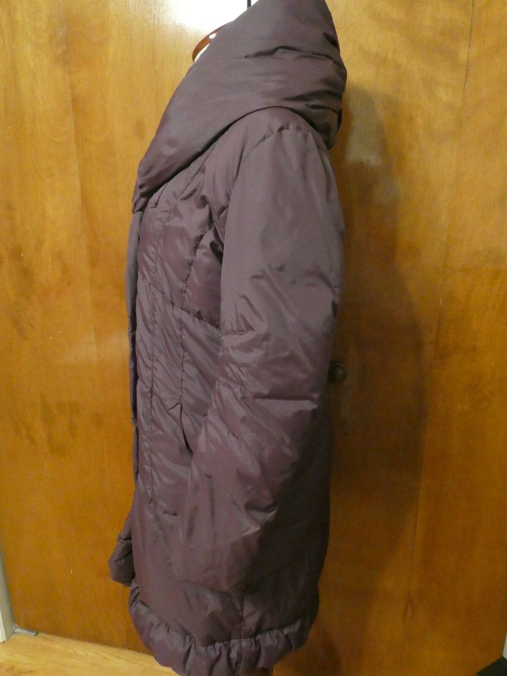 Tahari Women's Burgundy Down Puffer Winter Detailed Coat Jacket Small