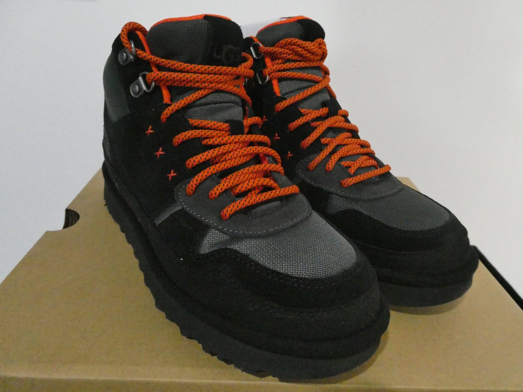 UGG HIGHLAND HI HERITAGE Women’s Black Sneaker/Boot Model# W/1112281