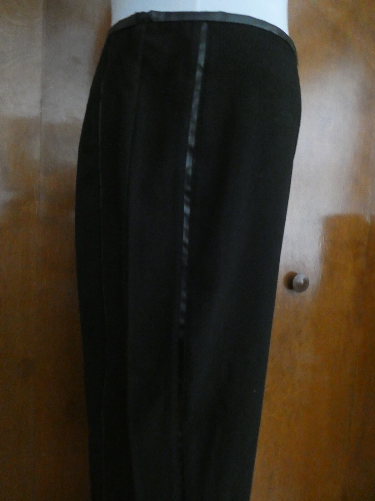 Gloria Vanderbilt women's black dress pants decorated with leather 14 (fits 12)