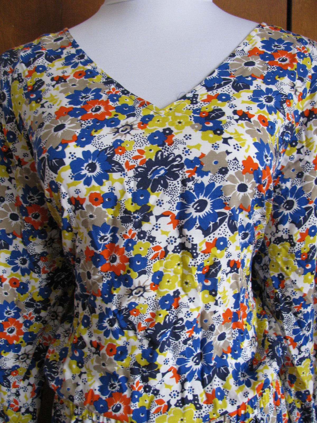 QMack women's soft viscose mufti color blue yellow dress Large 