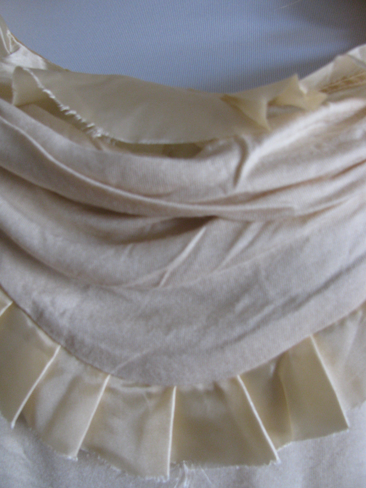 BCBG women's Ivory rayon ruffle decorated top New