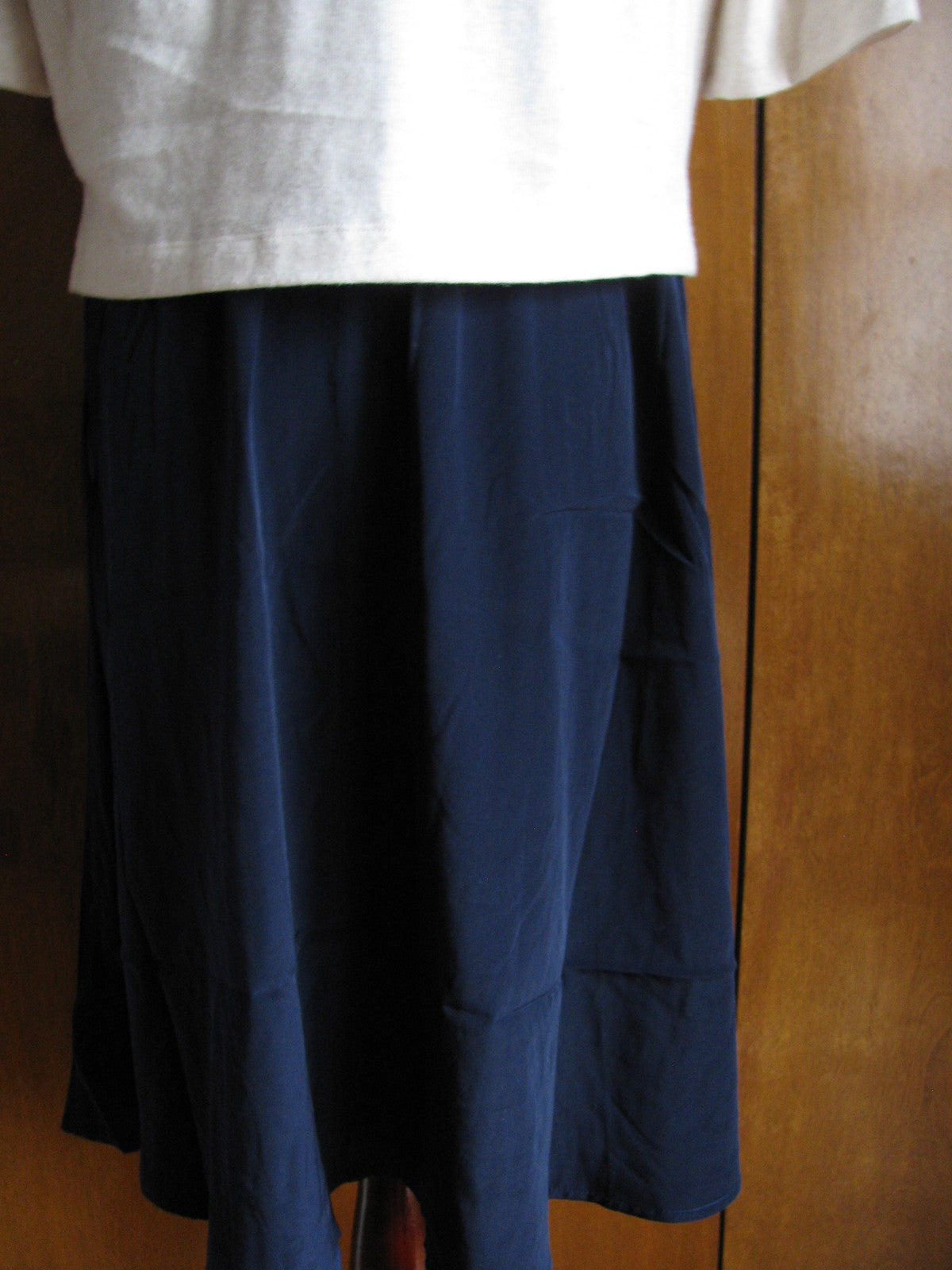  Anthropologie Lilka women’s navy blue ivory embroidered dress size Large NWT 