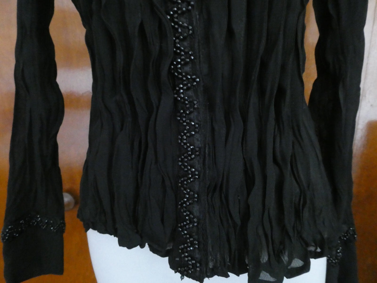 Le Caviar women’s black evening long sleeves top size Small