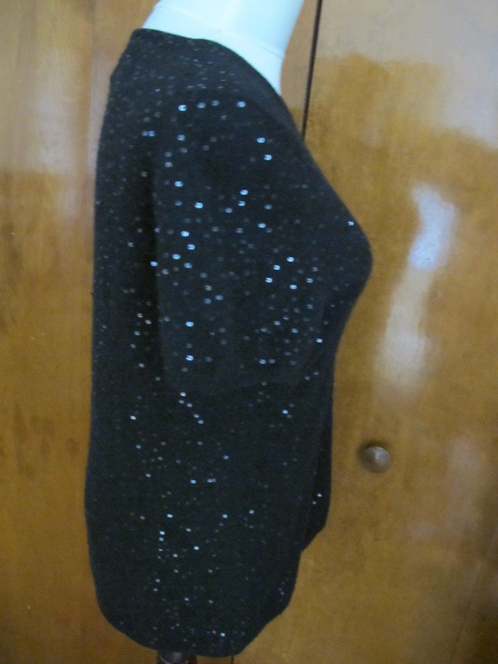 By Bloomingdale’s womens black evening cashmere sweater 