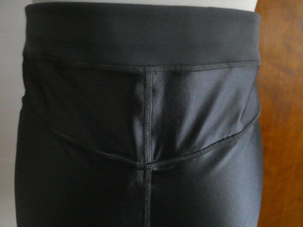 Lululemon Satin Shine Panelled HR Short 8" Wordmark Coal Black Size 14 NWT