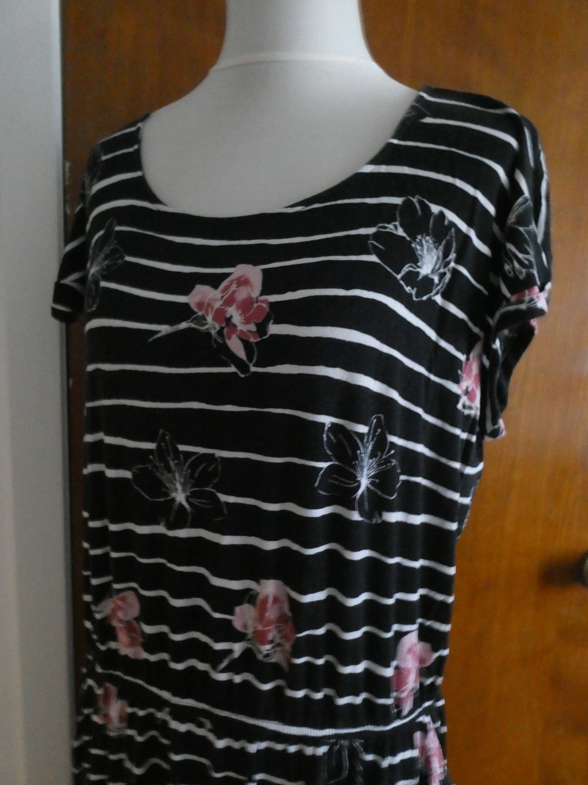 Apt 9 Dress Women's XL Black White Stripe Floral Rayon Spandex Pockets RN 73277