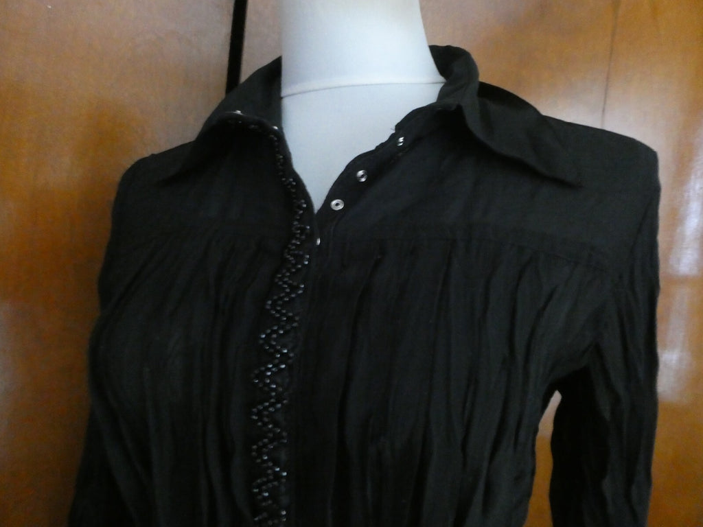Le Caviar women’s black evening long sleeves top size Small