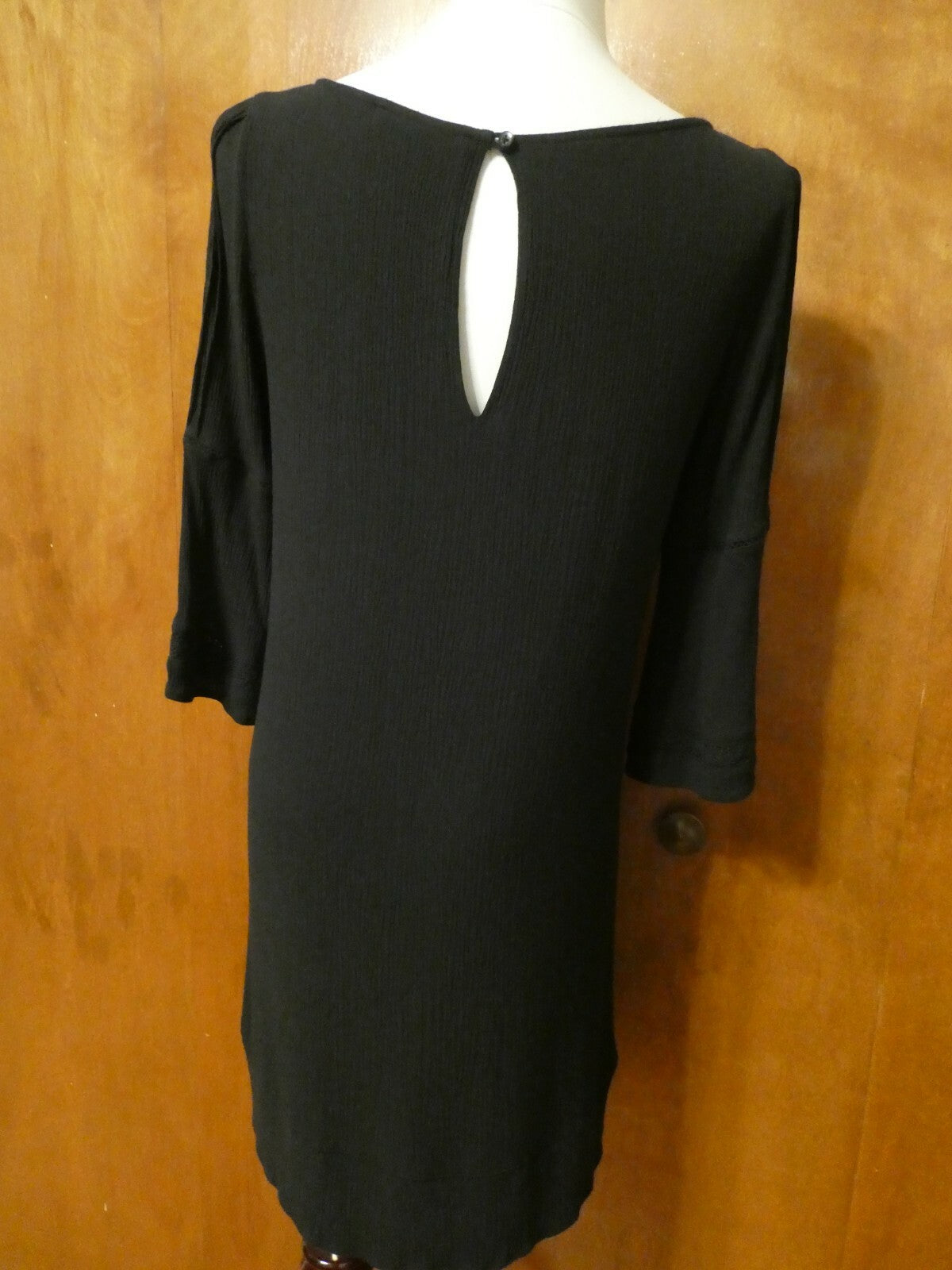Sanctuary women’s black 3/4 sleeves detailed lined rayon dress Small
