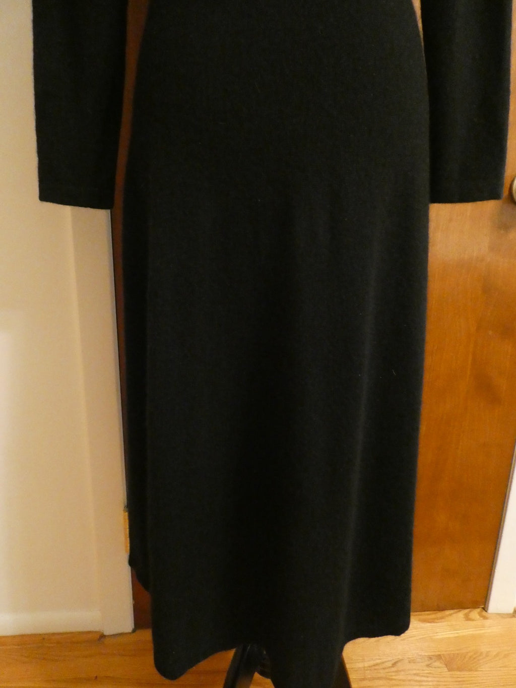 Bloomingdale's 100% 2-Ply Cashmere Black Mock Neck Midi Dress NWT $248 Size XS
