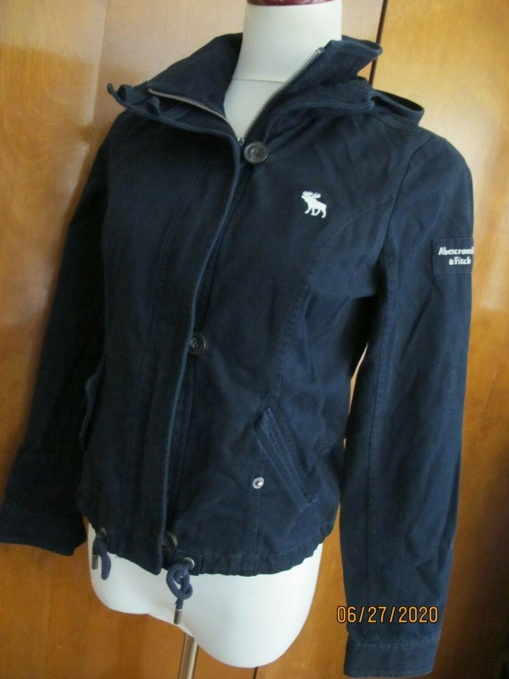 Abercrombie & Fitch navy cotton boys zip out coat jacket size Medium