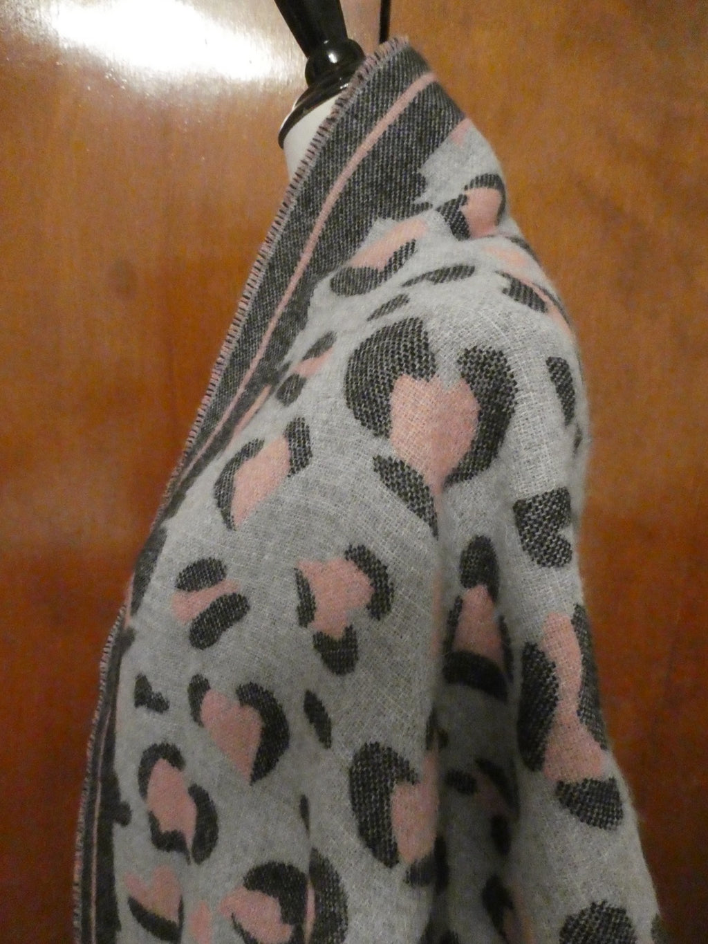 Juicy Couture Leopard Heart Print Scarf 72"x22" Gray Pink Logo Fringe Wrap