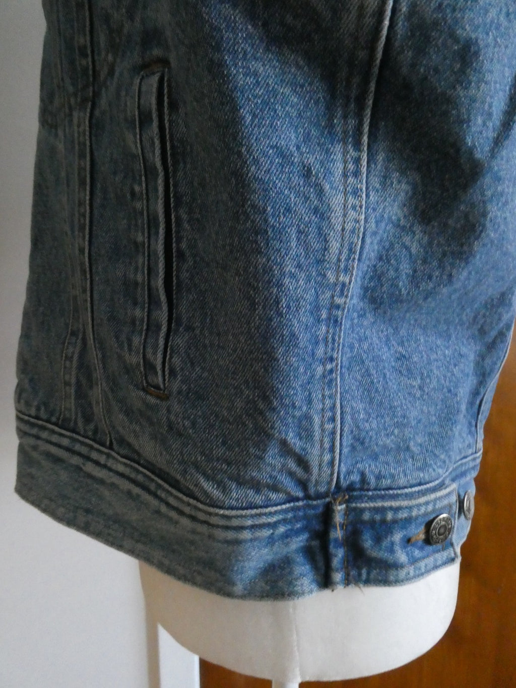 Ventura Denim Vest Cotton Quilted Lined Blue Jean Trucker Style Vintage Medium