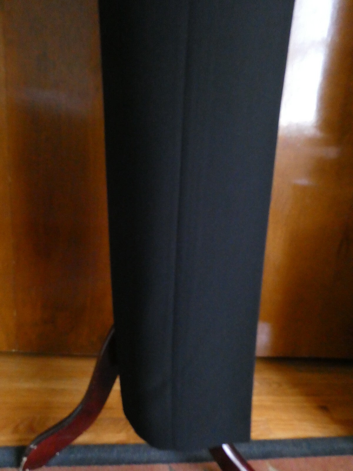 Tahari  women's black dress pants size 2