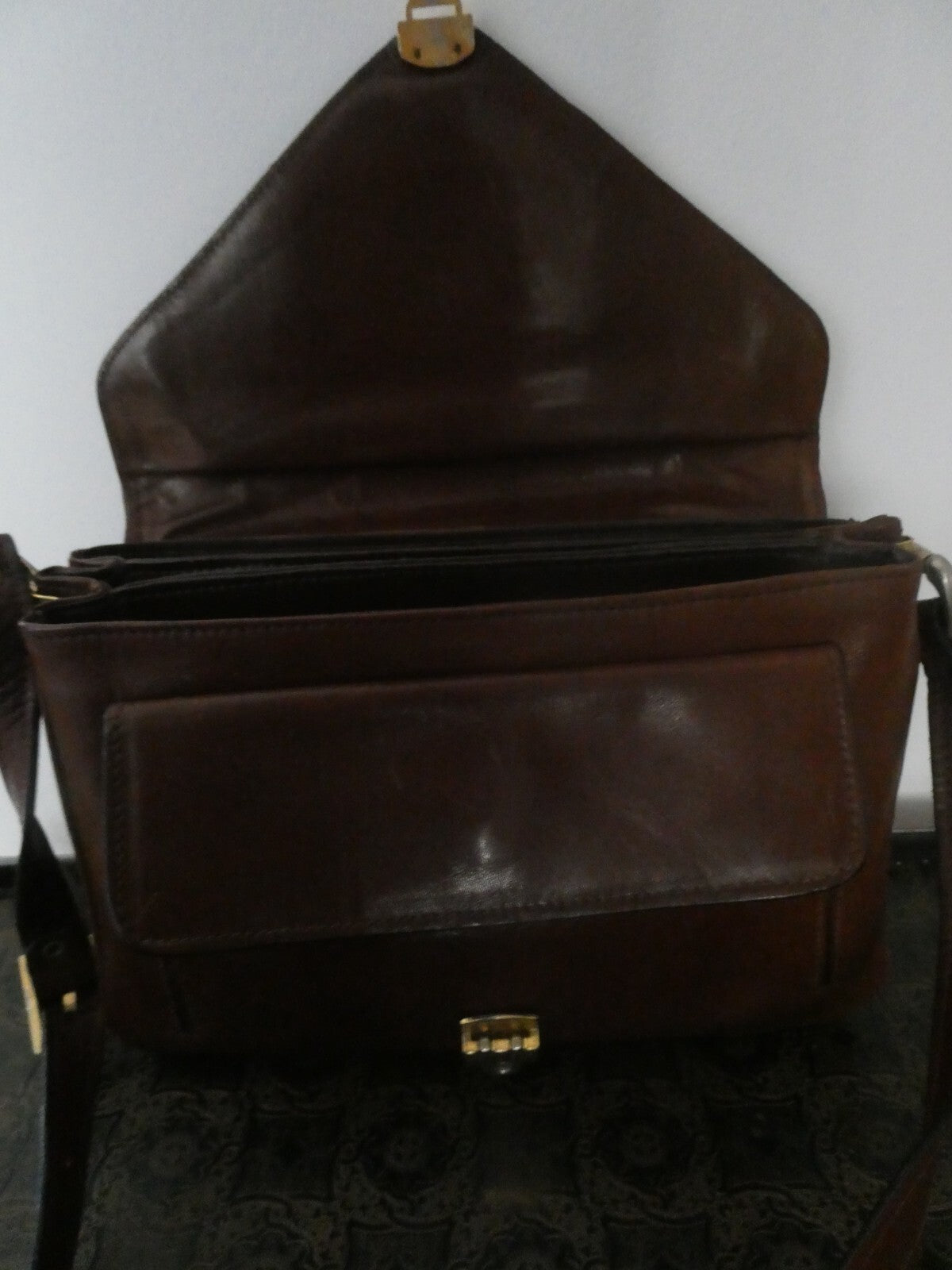 Vintage RAPPI Brown Leather Shoulder Bag Purse Three Compartments Made in Italy