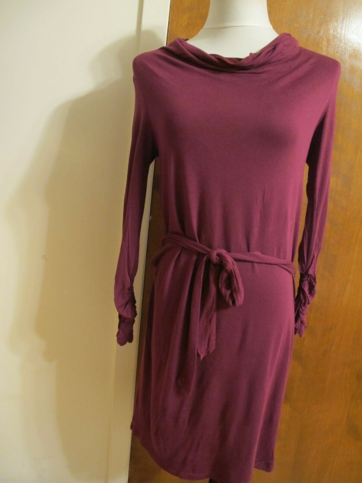 Gap Women's Burgundy Rayon Belted Long Gathered Sleeves Dress XS