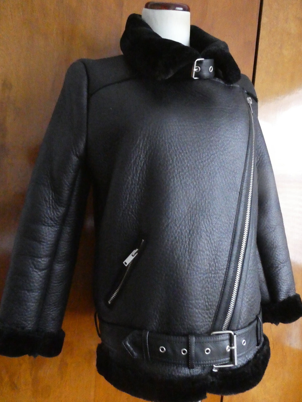 LY VAREY LIN Women's Black Faux Shearing Lined Warm Winter Moto Jacket Small