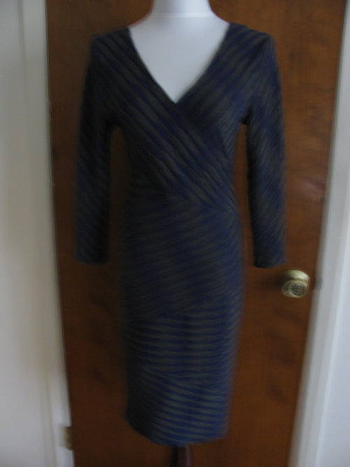 Anthropologie by Tracy Reese  women’s navy charcoal dress Large fits Medium
