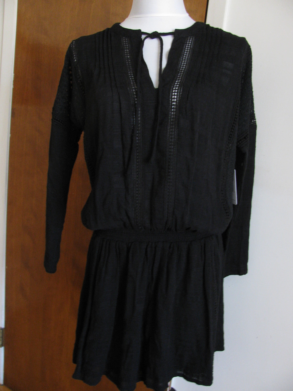 Free People women’s black 3/4 sleeves lined rayon sweater dress small