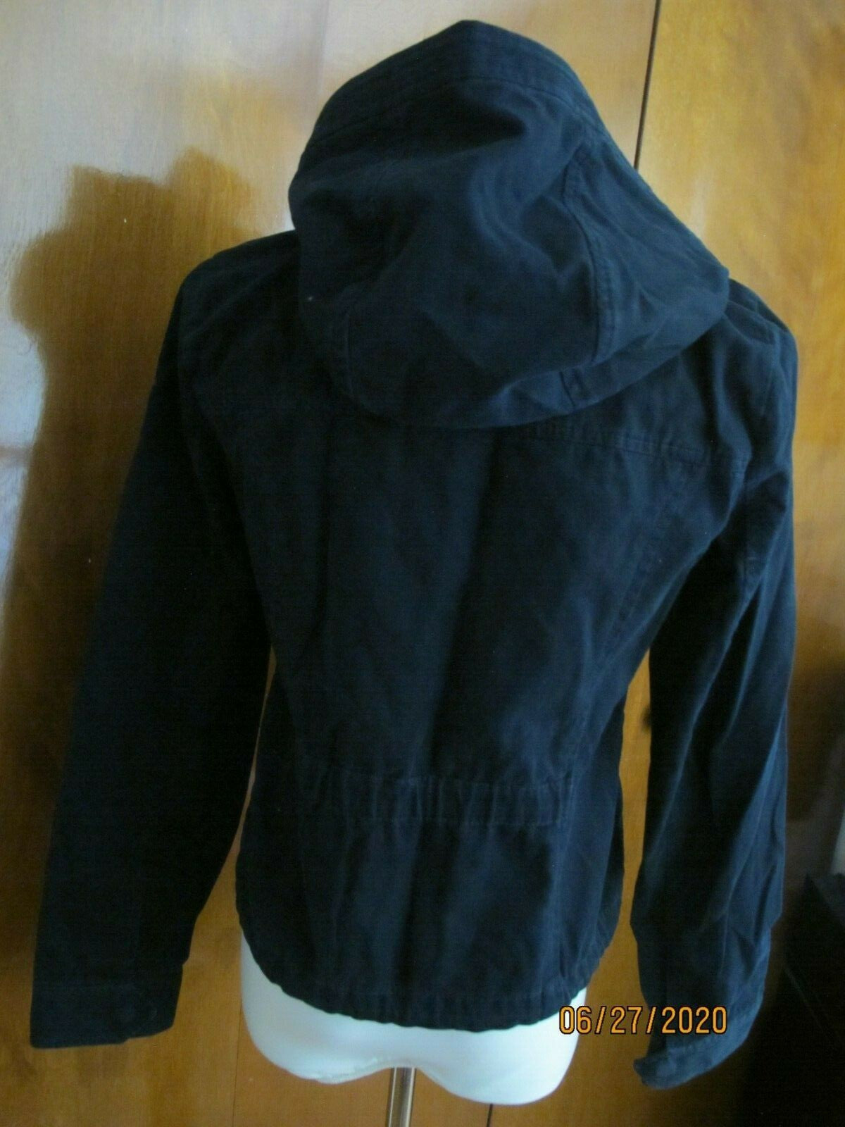 Abercrombie & Fitch navy cotton boys zip out coat jacket size Medium