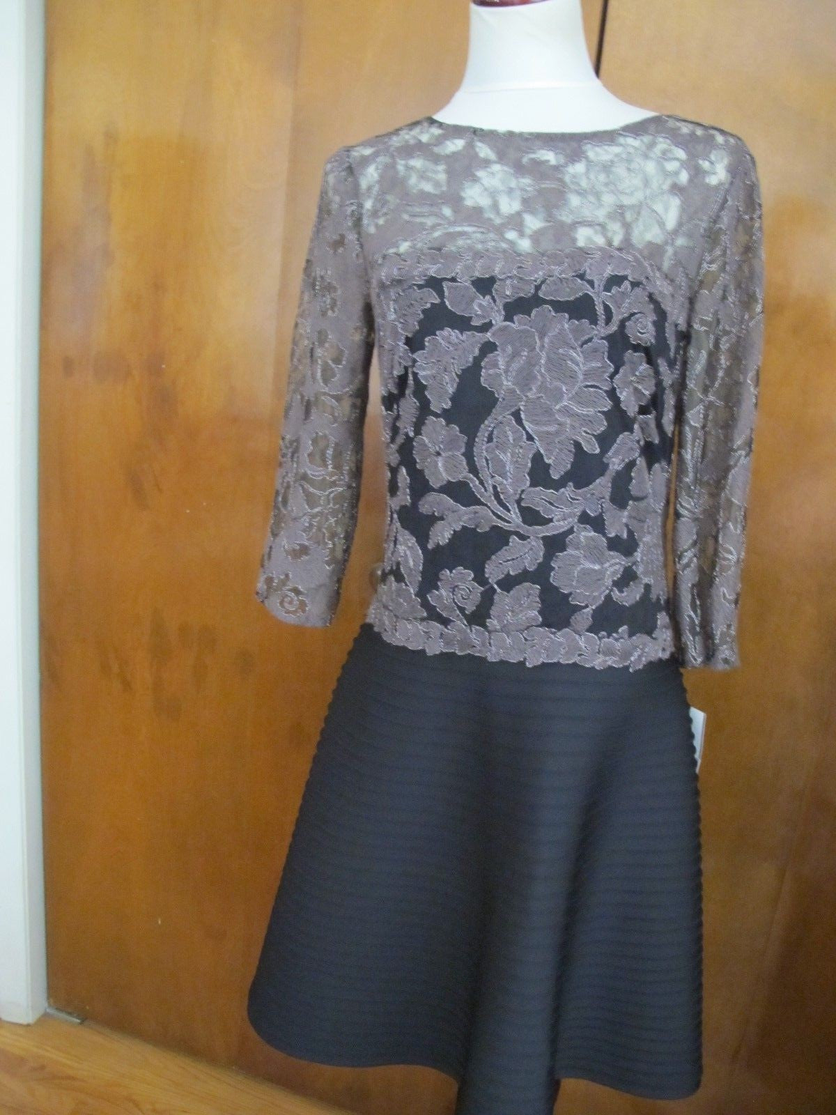 Tadashi Shoji women’s black with mesh A-Line New evening dress New