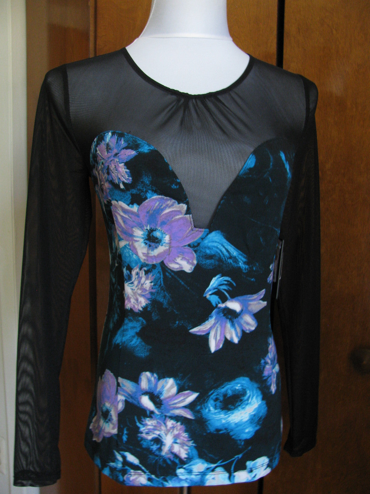 Guess women's black long sleeve mesh evening sweetheart top sz medium NWT