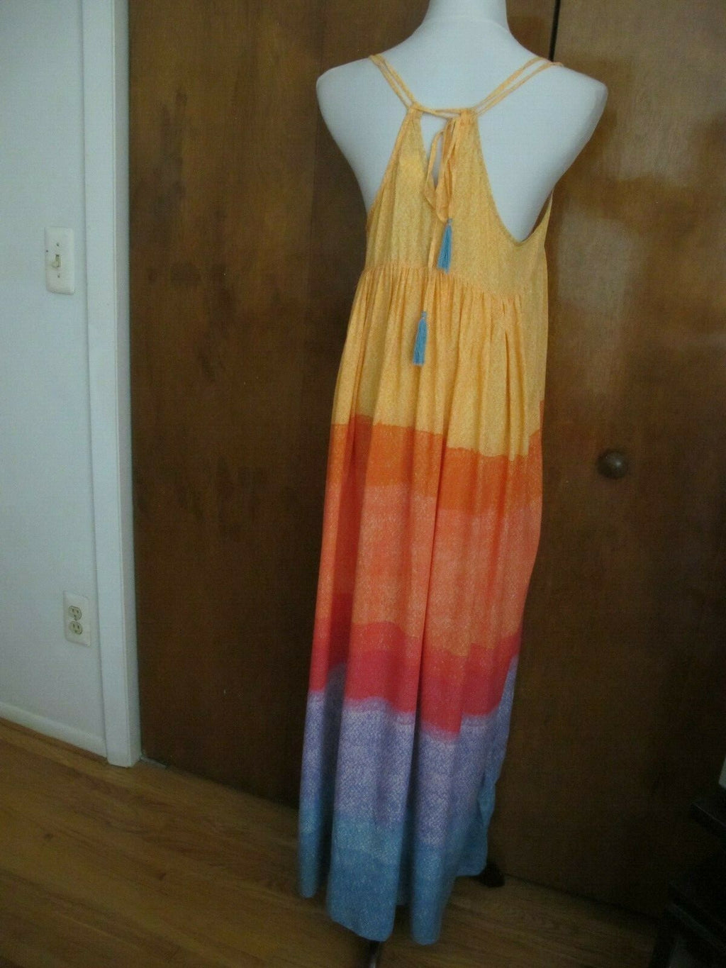 Anthropologie FEATURING THE ART WORK OFCARLA WEEKS Summer Rayon dresses