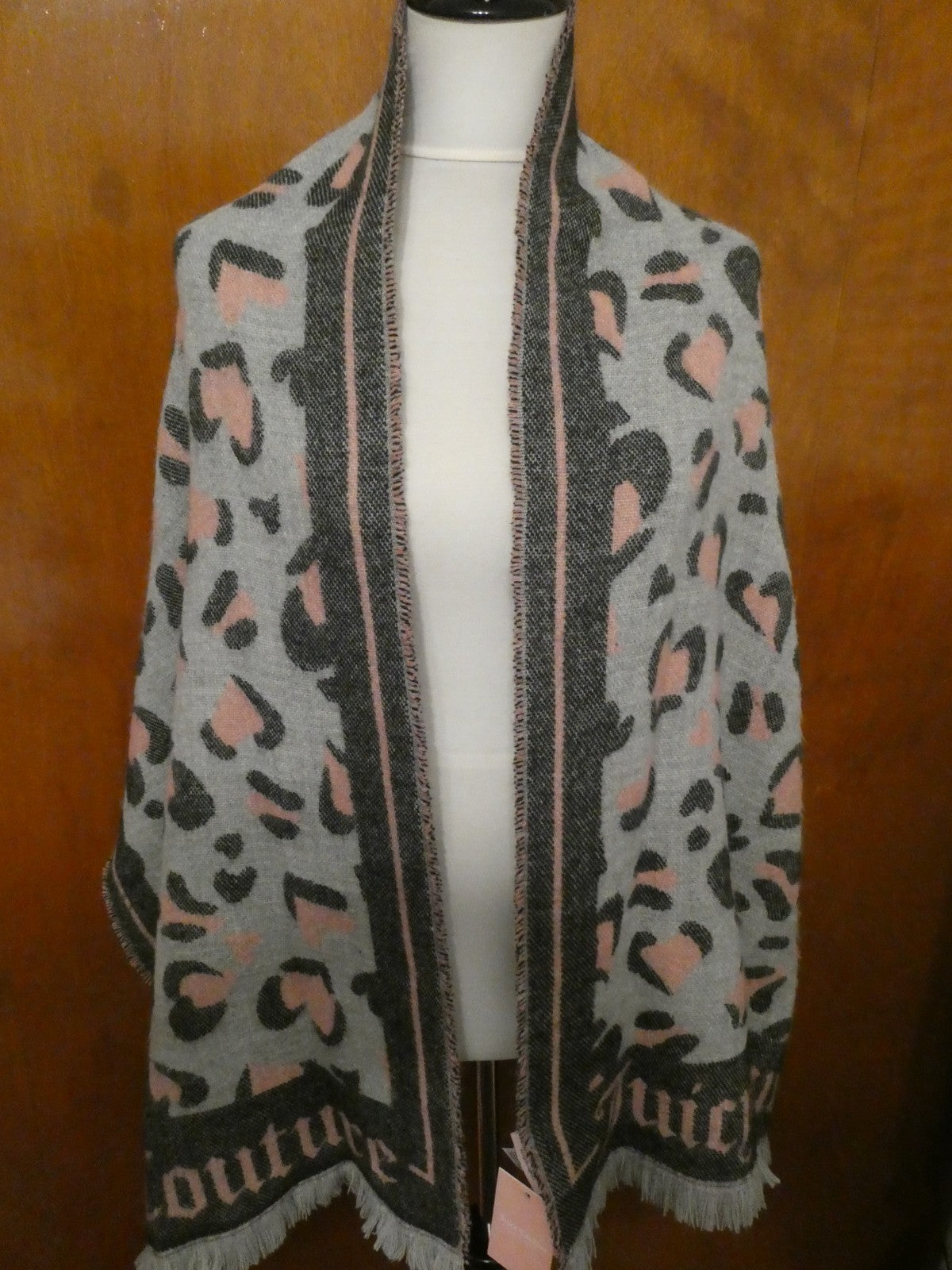 Juicy Couture Leopard Heart Print Scarf 72"x22" Gray Pink Logo Fringe Wrap