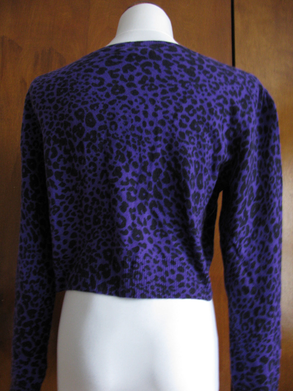 Aqua women's purple black leo print cashmere cardigans Size Small, Medium