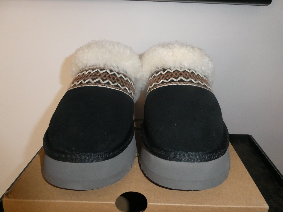 UGG DISQUETTE ATHERSON WOMENS BLACK SHEEPSKIN SLIPPERS Size 8
