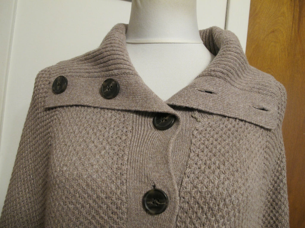 Gap Poncho  Women's Beige With Pockets Medium